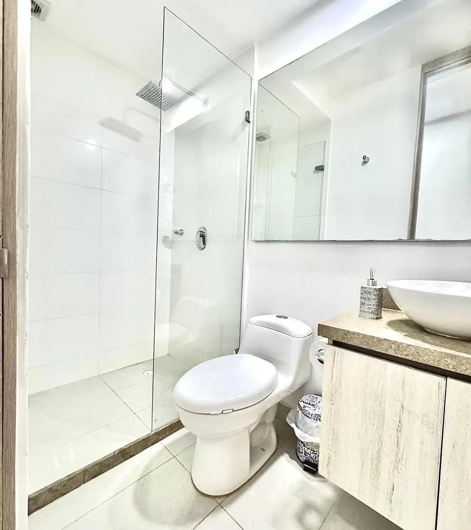 Excepcional Apartamento En Zona De Negocios Cartagena