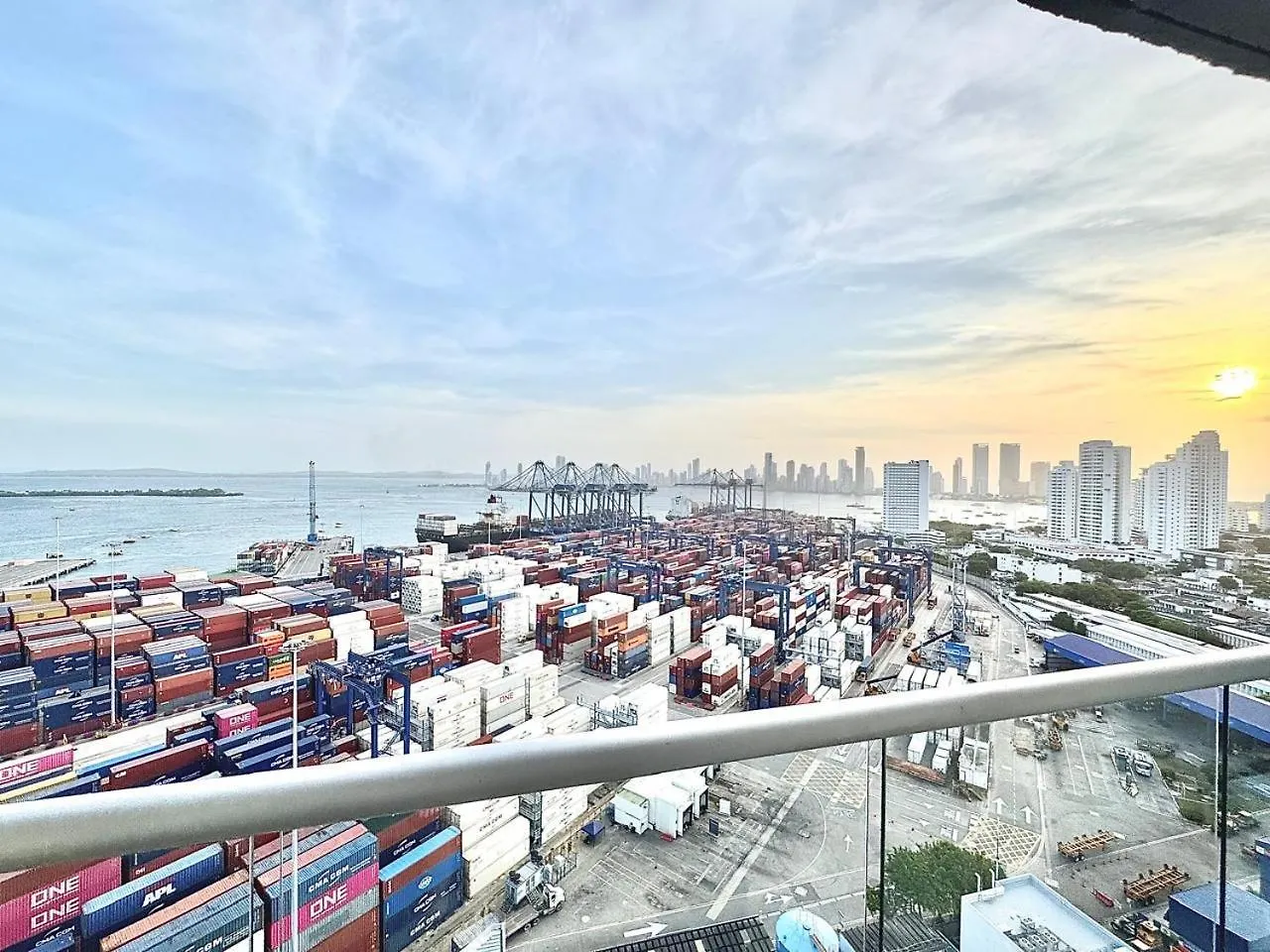 Excepcional Apartamento En Zona De Negocios Cartagena Lejlighed