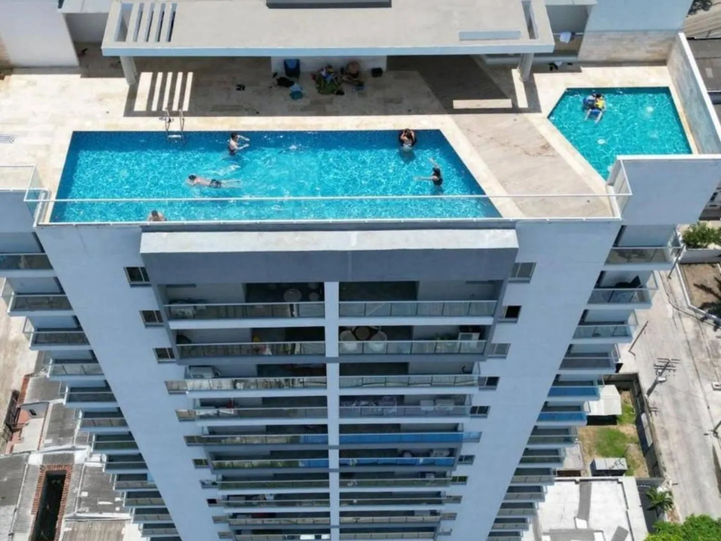 Excepcional Apartamento En Zona De Negocios Cartagena